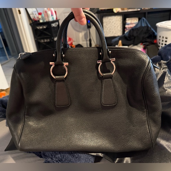 Salvatore Ferragamo Handbags - Salvatore Ferragamo Isabel Boston bag